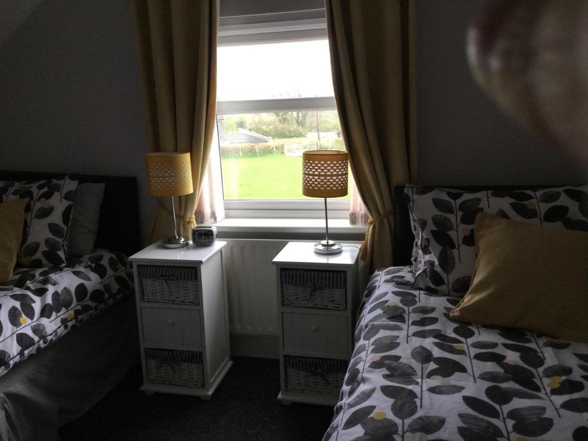 Garron View Bed and Breakfast Cushendall Eksteriør billede